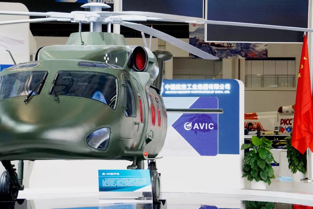 天津直博會—大連義邦攜意大利Giannuzzi輕量化內(nèi)飾新材料參展并出席技術(shù)交流論壇